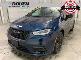 Used 2025 Chrysler Pacifica Limited FWD 360° Tour