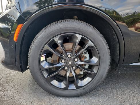 Used 2023 Dodge Durango R/T AWD/4WD image 9