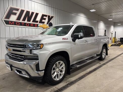 Used 2020 Chevrolet Silverado 1500 LTZ image 9