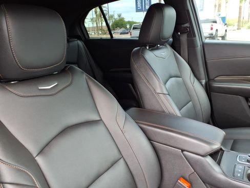 Used 2022 Cadillac XT4 Sport w/ Cold Weather Package FWD image 12