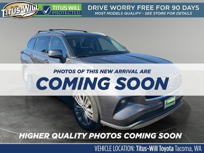 Used 2023 Toyota Highlander Platinum