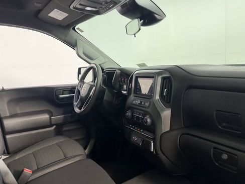 Used 2025 Chevrolet Silverado 1500 Custom AWD/4WD image 31
