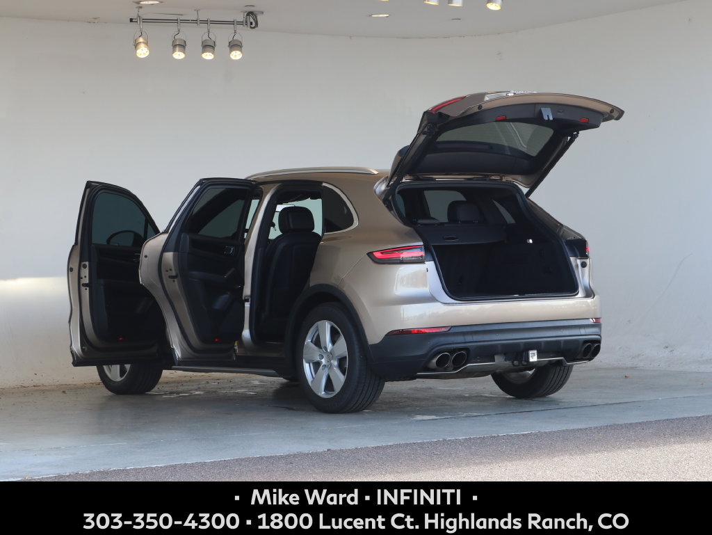 Used 2019 Porsche Cayenne S AWD/4WD image 5