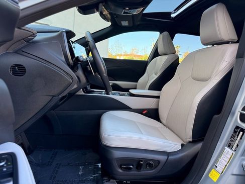 Certified 2023 Lexus RX 350 Premium Plus w/ Accessory Package (Z1) image 17