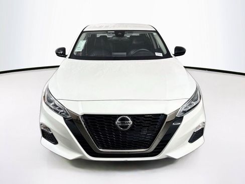 Used 2022 Nissan Altima 2.5 SR AWD/4WD image 7