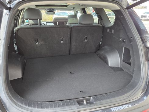 Used 2022 Hyundai Santa Fe SEL w/ Convenience + Premium Package image 18