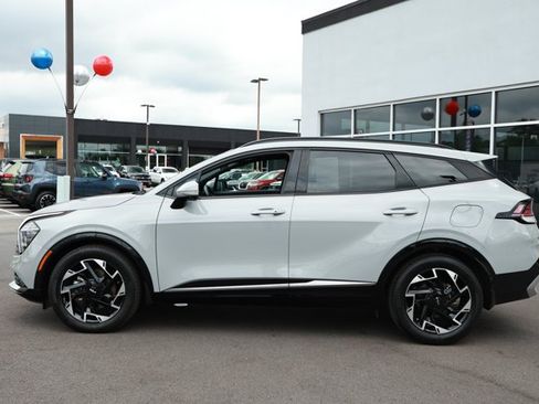 Used 2024 Kia Sportage SX FWD image 9