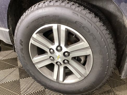 Used 2017 Chevrolet Traverse LT image 7