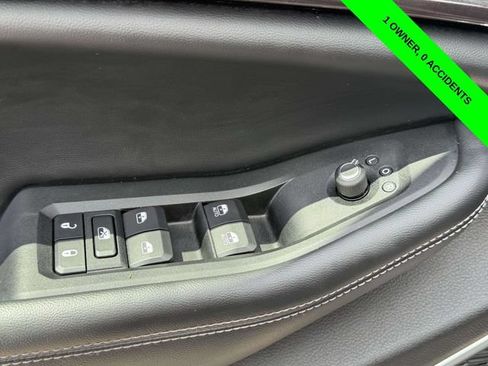 Used 2022 Jeep Grand Cherokee Altitude AWD/4WD image 10