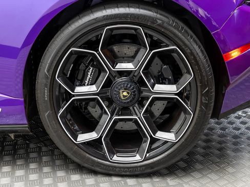 Used 2024 Lamborghini Huracan Tecnica RWD image 43