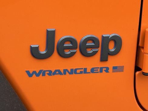 New 2025 Jeep Wrangler Willys AWD/4WD image 15