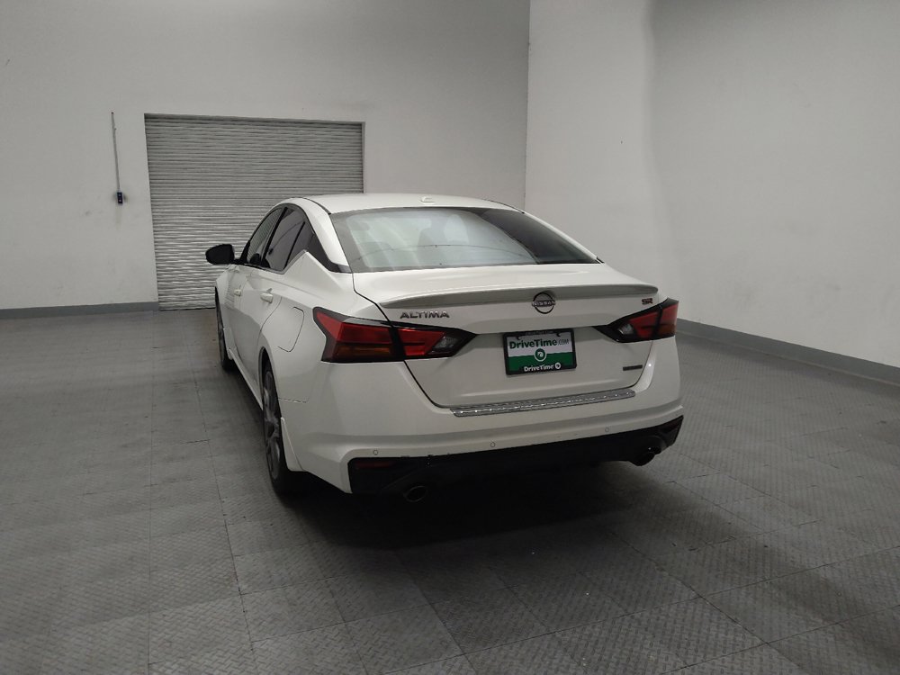 Used 2023 Nissan Altima 2.0 SR FWD image 6