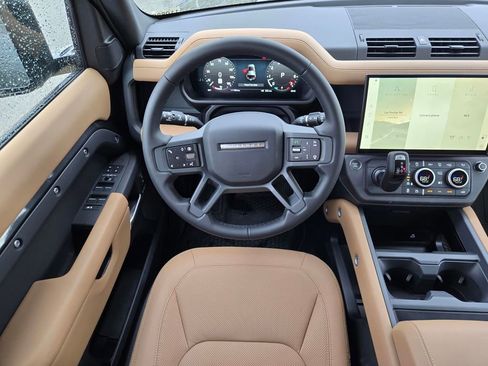 New 2026 Land Rover Defender 110 X-Dynamic SE AWD/4WD image 10