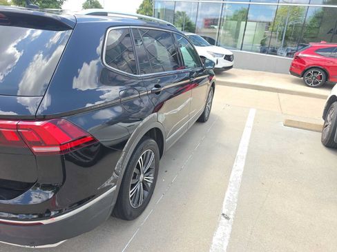 Used 2019 Volkswagen Tiguan SEL FWD image 4