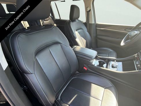 Used 2023 Jeep Grand Cherokee L Limited w/ Luxury Tech Group II AWD/4WD image 40