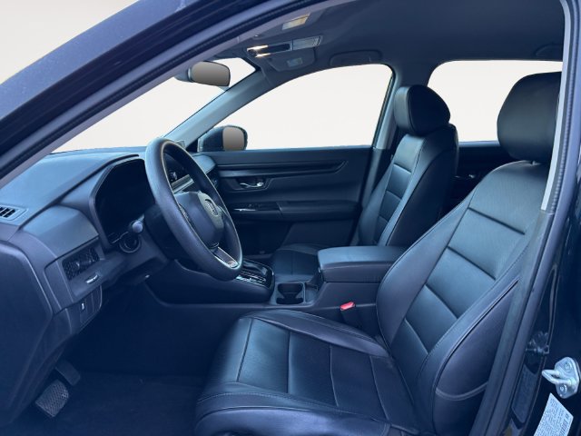 Used 2025 Honda CR-V LX image 9