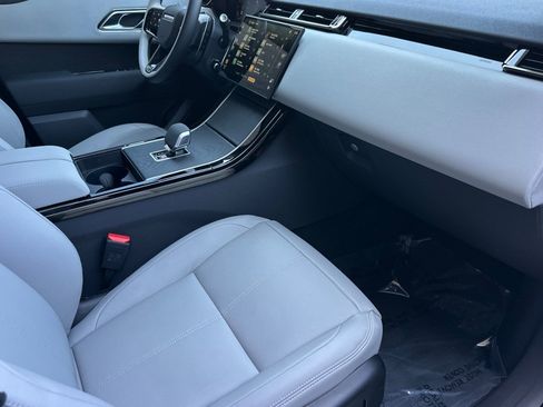 Used 2024 Land Rover Range Rover Velar Dynamic SE AWD/4WD image 16