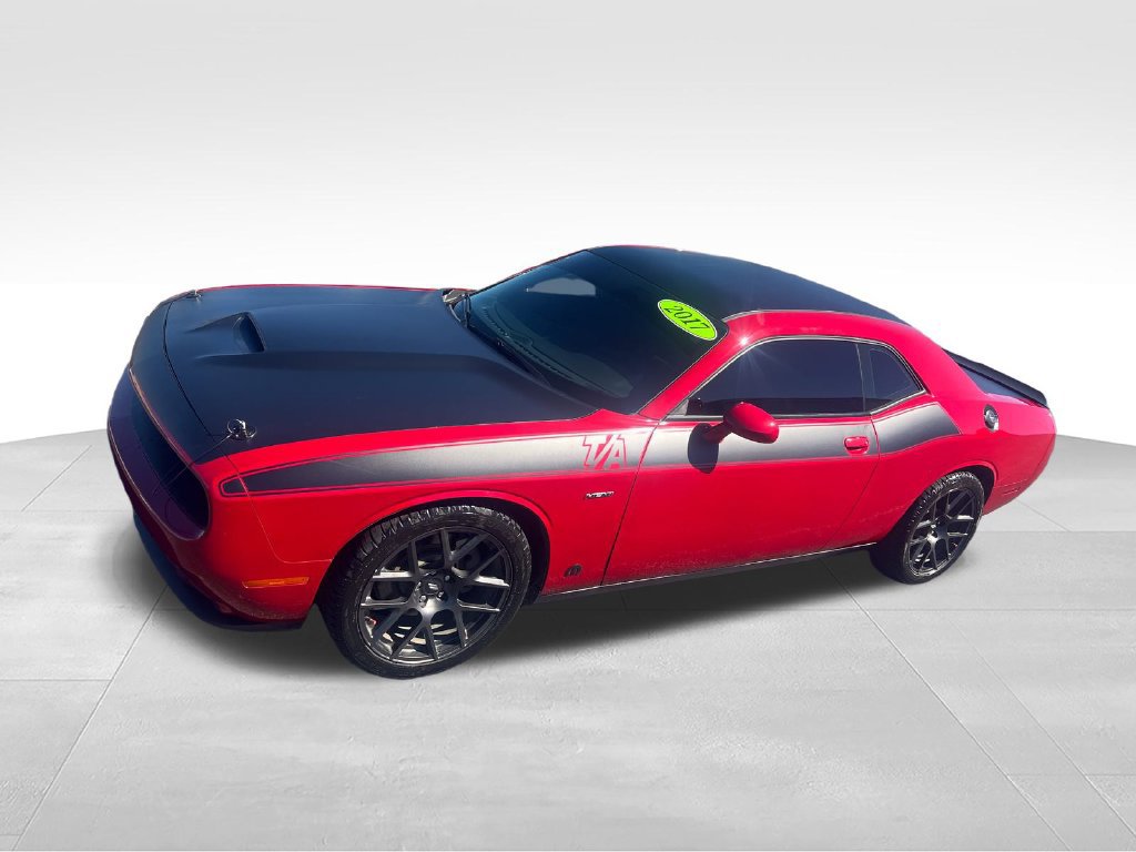 Used 2017 Dodge Challenger R/T w/ Quick Order Package 22P T/A RWD image 9
