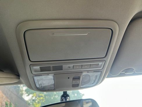 Used 2018 Honda Pilot EX image 19