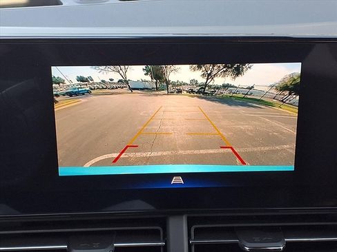 New 2026 Chevrolet Trax RS w/ Sunroof Package image 11