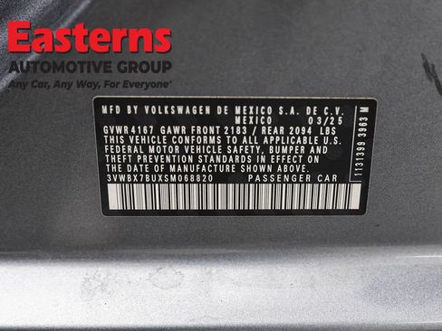 Used 2025 Volkswagen Jetta Sport FWD image 34