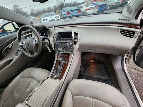 Used 2011 Buick LaCrosse CXL image 15