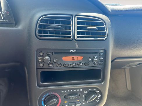 Used 2002 Saturn S-Series SL1 w/ SL1 Option Pkg 1 image 13
