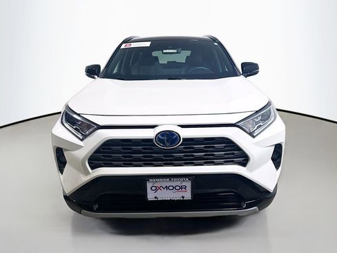 Used 2021 Toyota RAV4 XSE w/ XSE Grade Weather Package AWD/4WD image 2