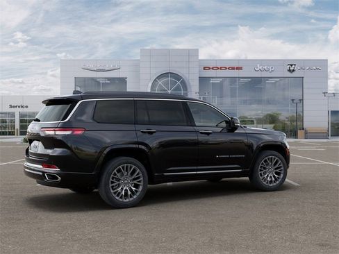 New 2025 Jeep Grand Cherokee L Summit image 4
