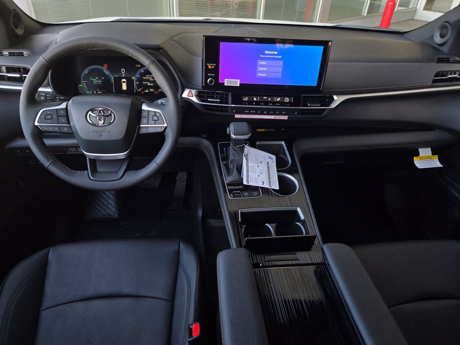 New 2026 Toyota Sienna XLE Woodland Edition AWD/4WD image 10