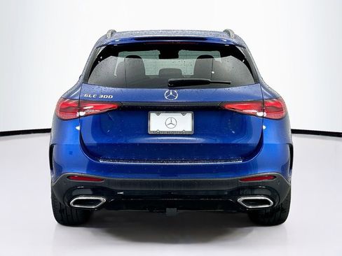 Certified 2025 Mercedes-Benz GLC 300 image 6
