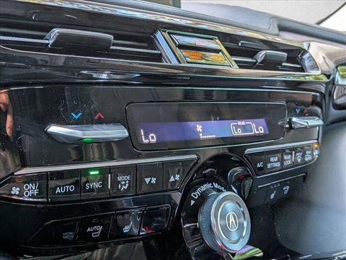 Used 2022 Acura MDX FWD w/ Technology Package image 9