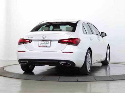 Used 2019 Mercedes-Benz A 220 image 9