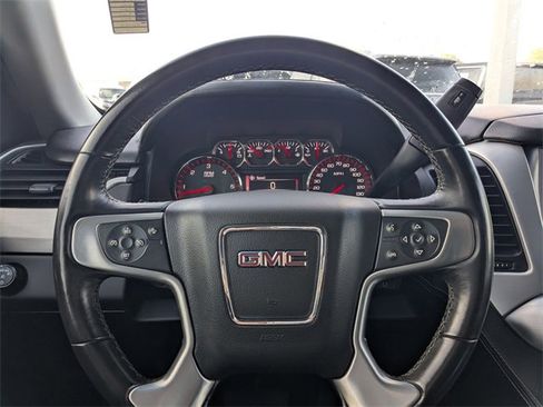 Used 2016 GMC Yukon SLE w/ Convenience Package image 20