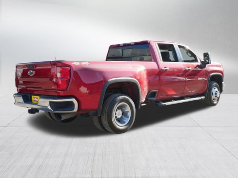 Used 2025 Chevrolet Silverado 3500 LTZ w/ LTZ Plus Package image 7