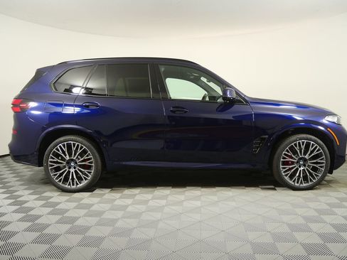 Used 2026 BMW X5 sDrive40i w/ Executive Package RWD image 2