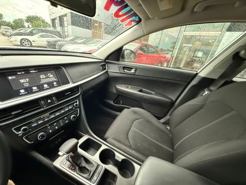 Used 2019 Kia Optima LX FWD image 10