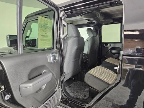 New 2026 Jeep Gladiator Sport AWD/4WD image 33