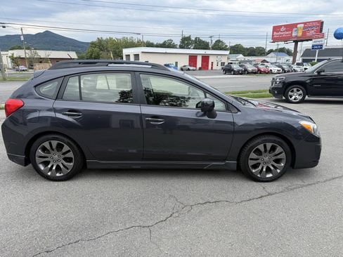 Used 2014 Subaru Impreza 2.0i Sport Premium AWD/4WD image 5