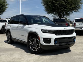 Used 2022 Jeep Grand Cherokee Trailhawk AWD/4WD video 2