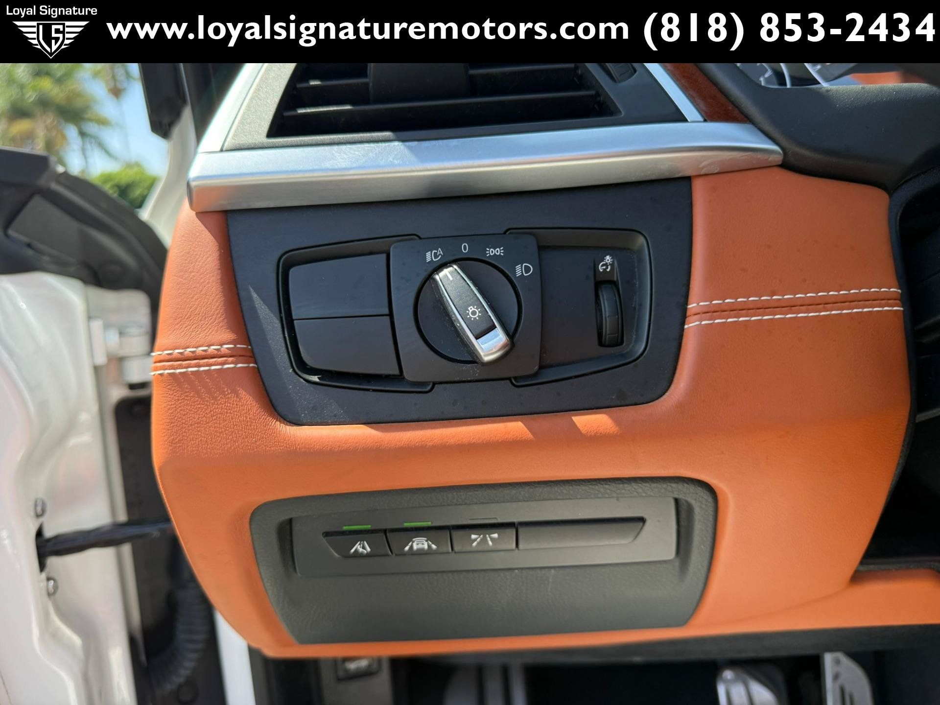 Used 2017 BMW M4 Convertible RWD image 21