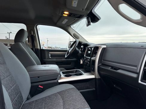 Used 2018 RAM 3500 SLT image 10