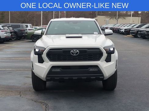 Used 2024 Toyota Tacoma TRD Sport image 8