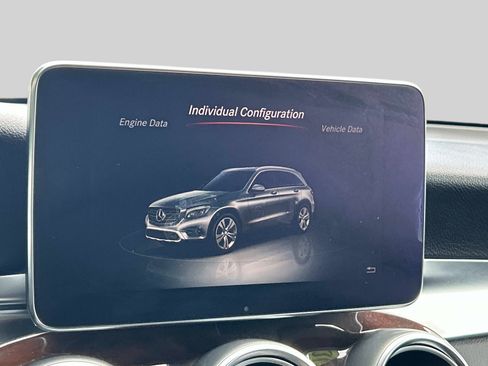 Used 2016 Mercedes-Benz GLC 300 4MATIC image 39