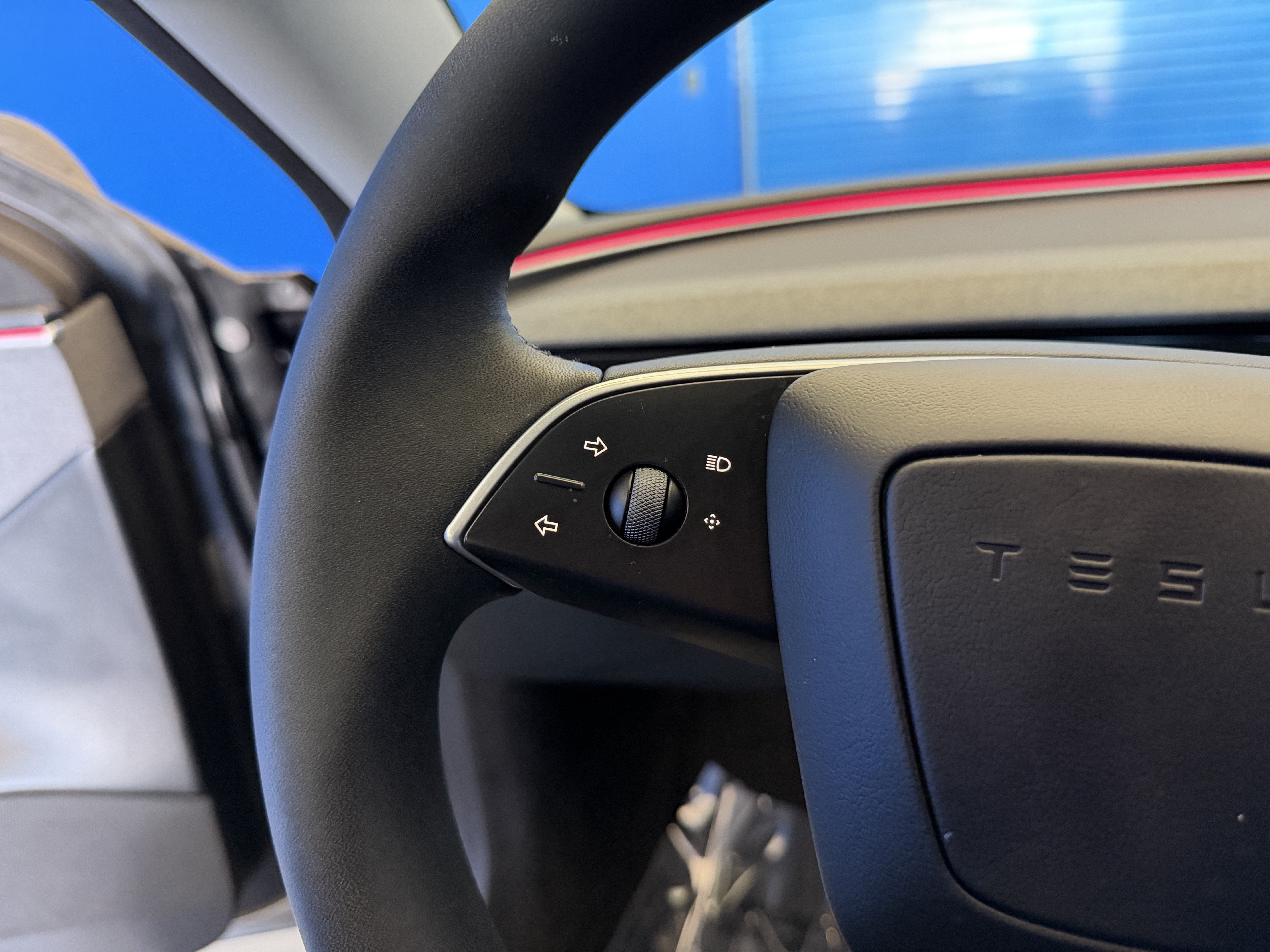 Used 2025 Tesla Model 3 Long Range RWD image 16
