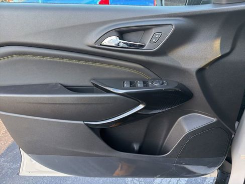 New 2026 Chevrolet Trax ACTIV w/ Sunroof Package image 20