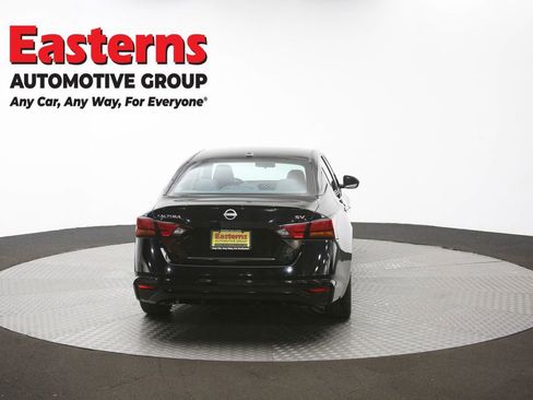Used 2023 Nissan Altima 2.5 SV FWD image 37