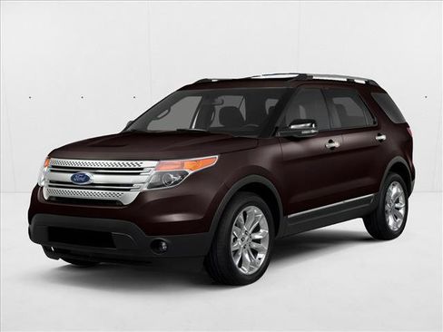 Used 2014 Ford Explorer XLT w/ Equipment Group 202A AWD/4WD image 1