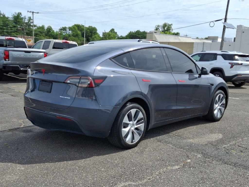 Used 2023 Tesla Model Y Long Range AWD/4WD image 11