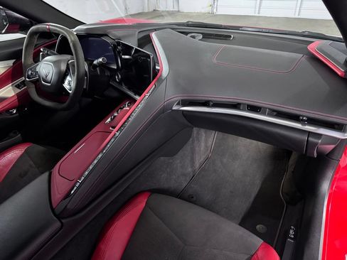 Used 2022 Chevrolet Corvette Stingray Preferred Cpe w/ Z51 Performance Package RWD image 43